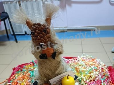 Осенние запасы белочки