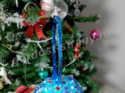 Игрушка на Ёлку 